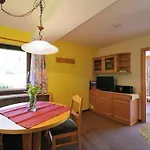 Haus Raetikon Lejlighed